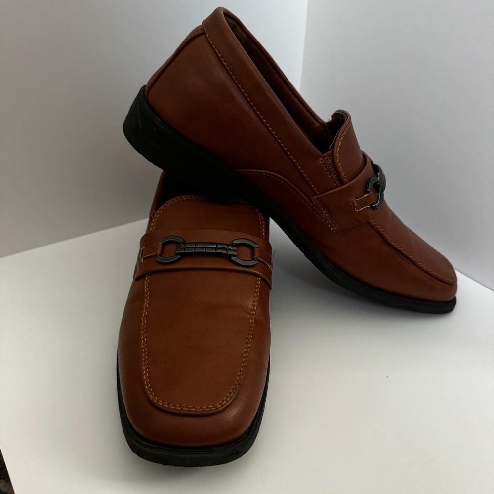 Like New Josmo Kid’s Brown Uniform Shoes